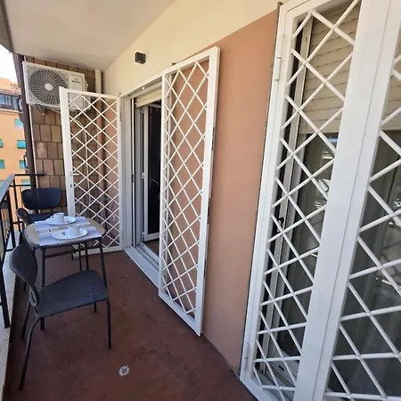 Karisma Domus Luxury Guest House-3